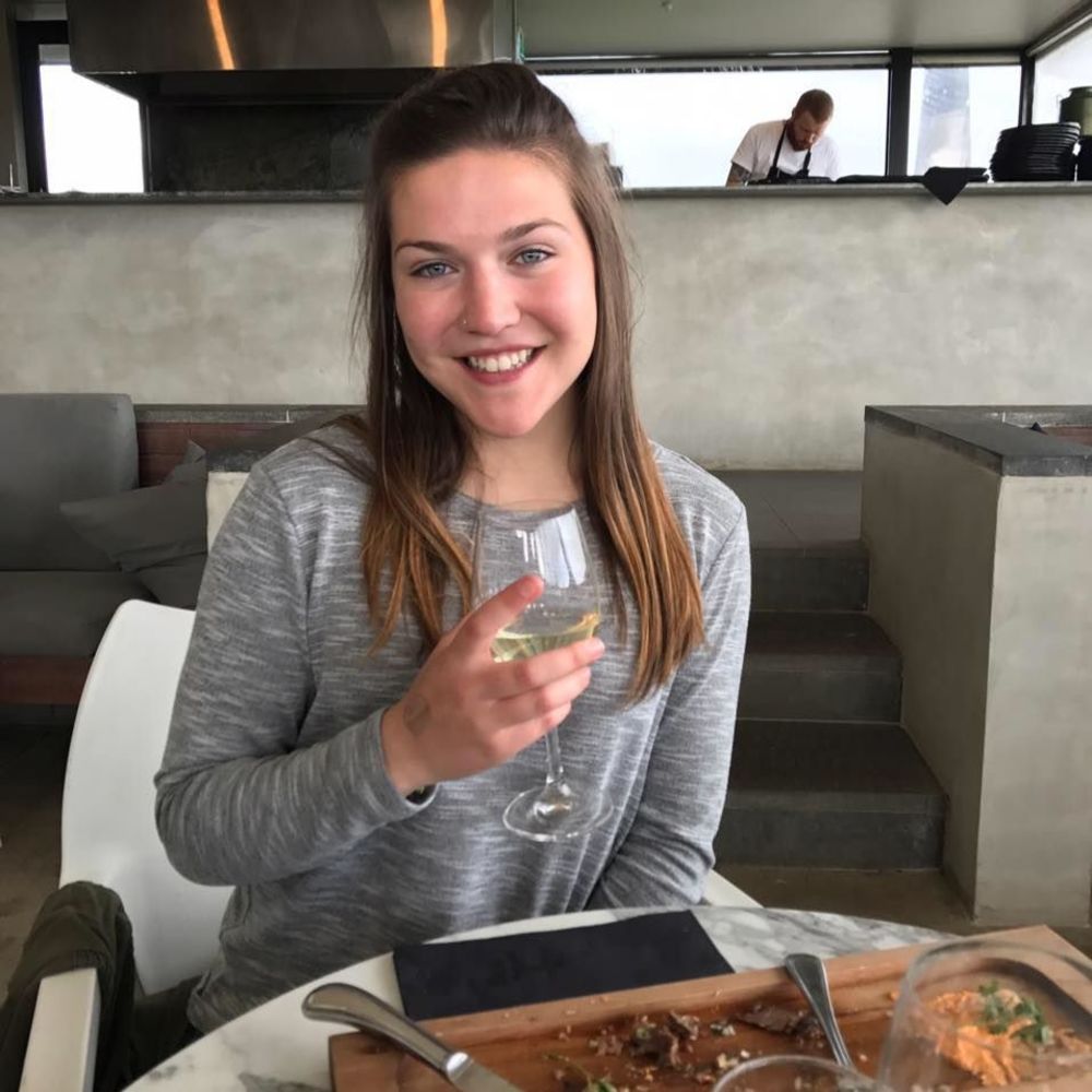 Meet your Posher, Gina